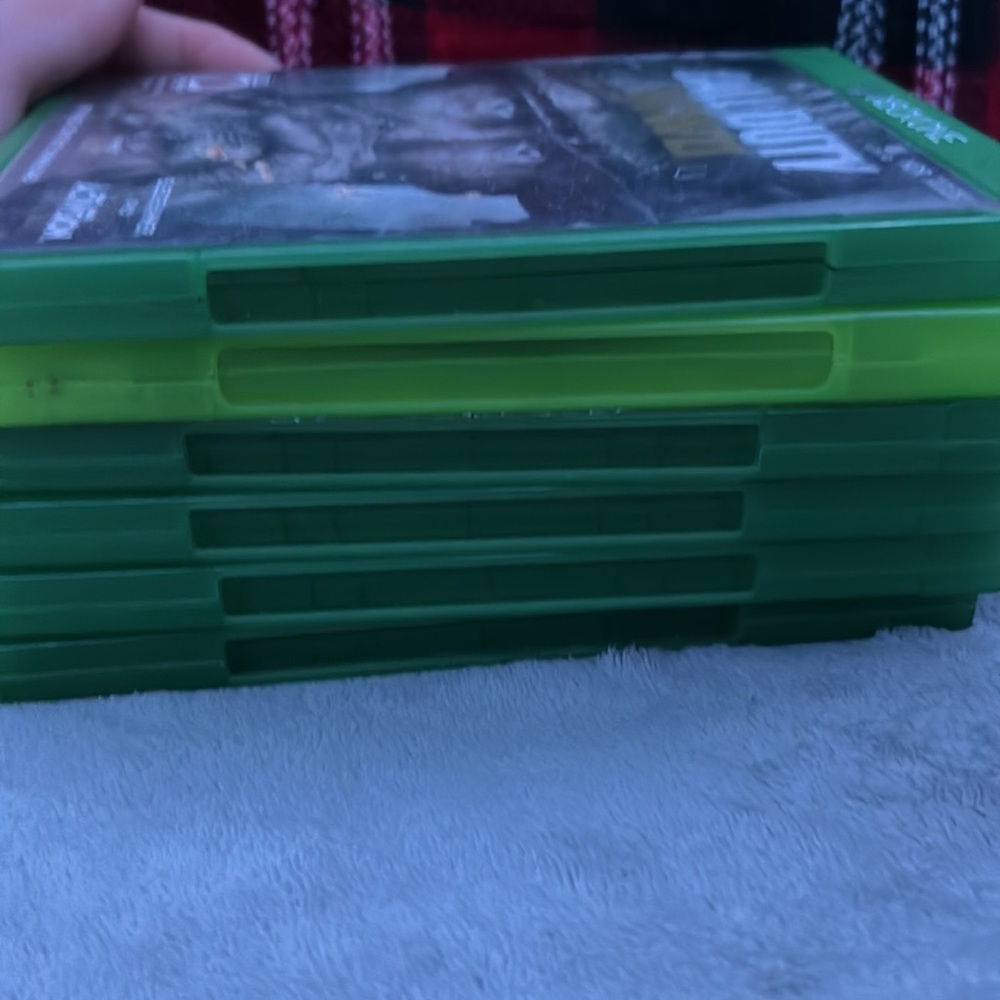 Xbox one and Xbox 360 games